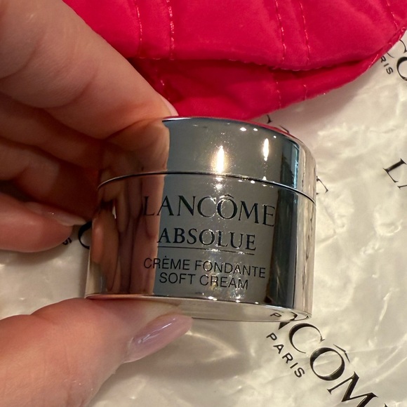 Lancôme 7-pc gift includes Absolue, Idole, 2 Mascara, lipstick, Clarifique & bag - Picture 6 of 11